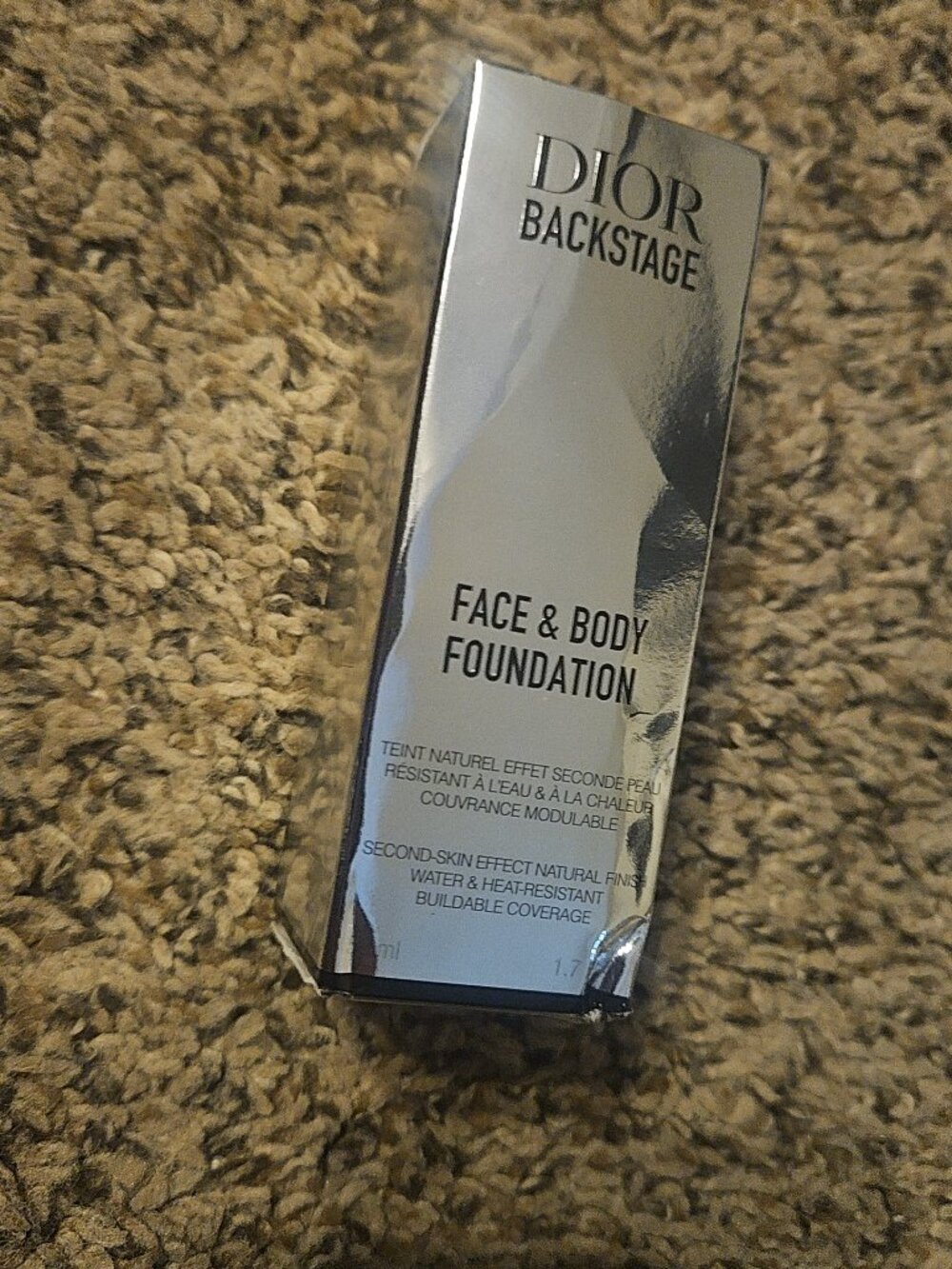 Dior face and body foundation shade 1N - Picture 2 of 6